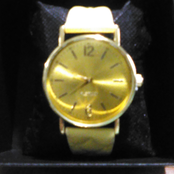 NWT Premium analogue quartz movement alloy/vegan leather watch - Picture 2 of 2